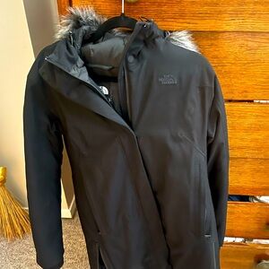 North face Winter Coat Women’s size medium